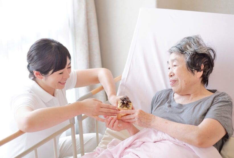 やりがいを持って働く医療・介護スタッフ