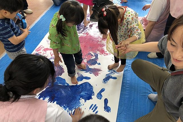 みその幼稚園の職場の様子