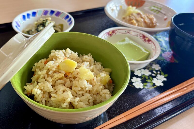 医療法人徳洲会 介護老人保健施設かまくらしるばーほーむの職場の様子