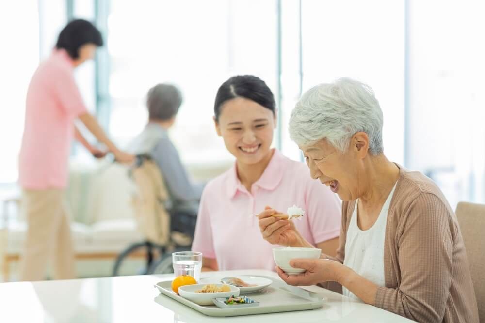 ハイブリッド給食(クックチル併用)