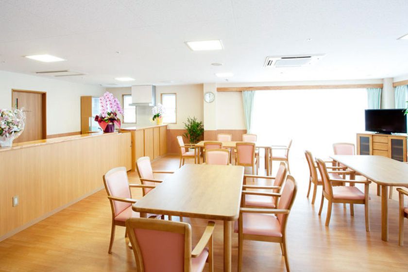 介護付有料老人ホーム ソラスト高畑の写真
