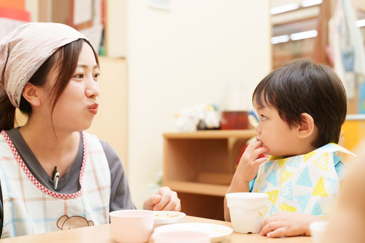 下北沢そらいろ保育園の職場の様子