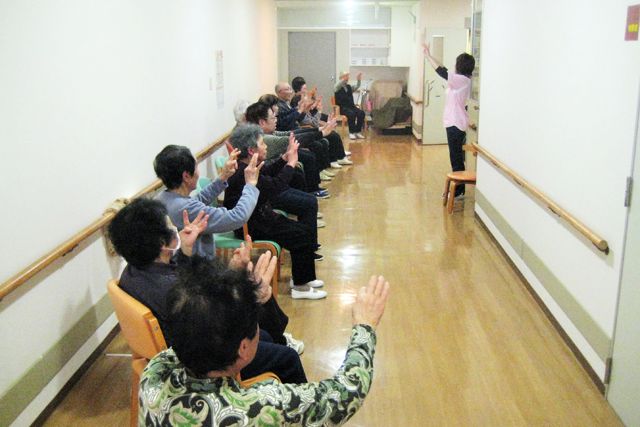 医療法人 徳洲会 介護老人保健施設 徳田山の職場の様子