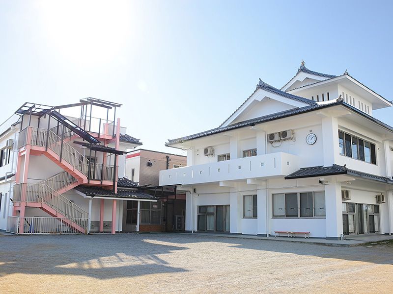 学校法人吉住学園の職場の様子